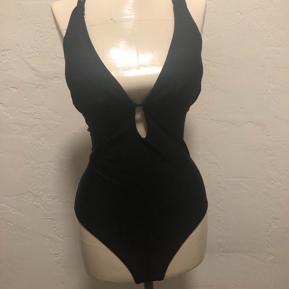 Black gorgeous one piece swim suit size M